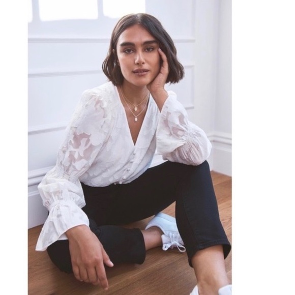 Elizabeth and James Tops - ELIZABETH & JAMES White Floral Blouson Peasant Peplum Top Burn Out ~ Small